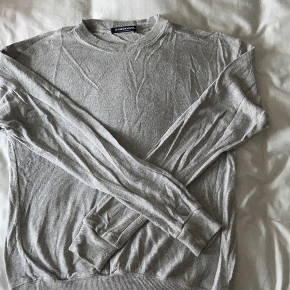 Brandy Melville pullover